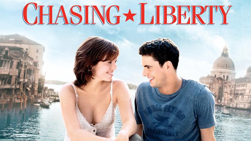 فيلم Chasing Liberty 2004 مترجم